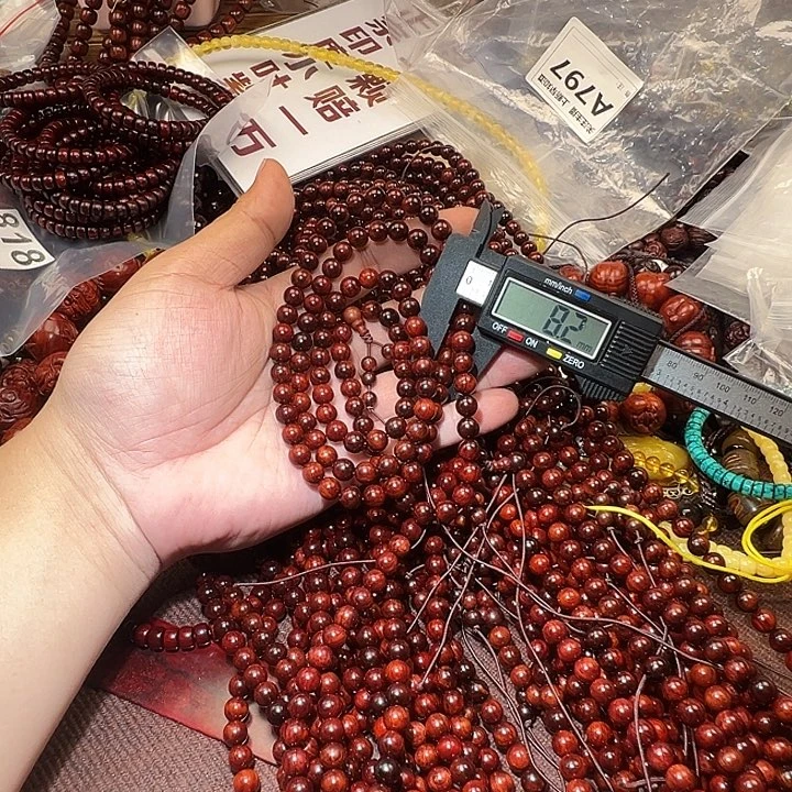 檀香紫檀（小叶紫檀）无事牌好的0.8