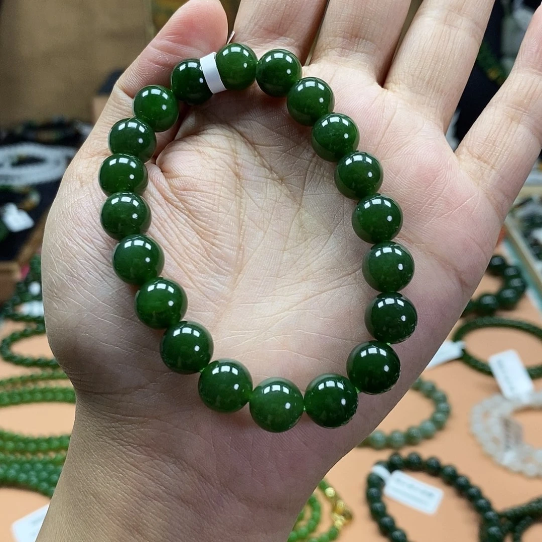 和田玉（碧玉）未镶嵌颈饰10mm菠菜