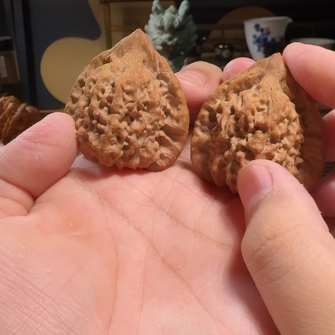 草***常核桃手串/手链40.5朱雀