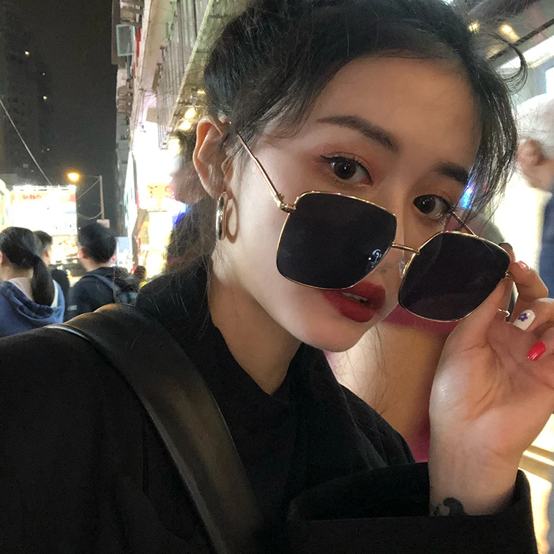 2025网红方形偏光镜太阳镜女潮流时尚眼镜男周扬青同款大方框墨镜