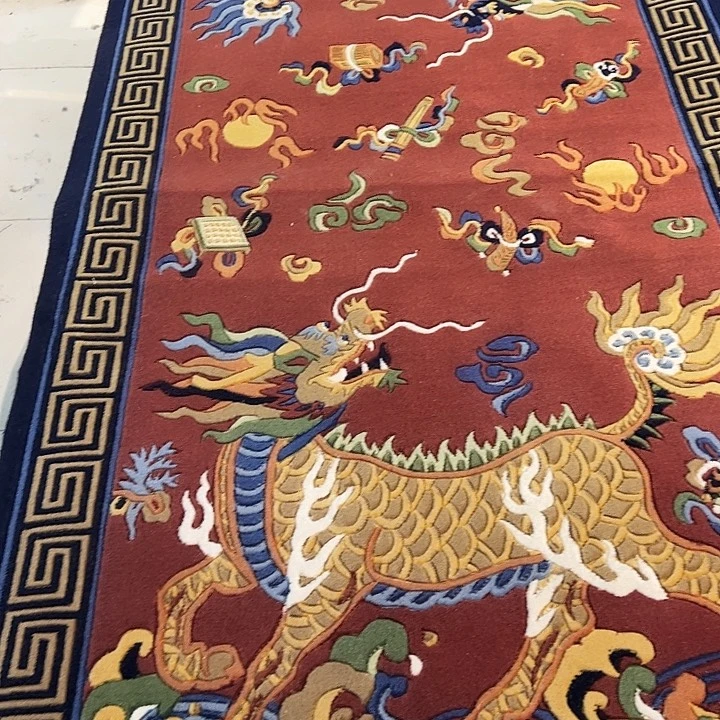 刘***刘羊毛麒麟图案羊绒卡垫一对