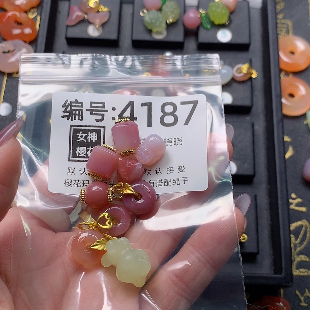 玛瑙/玉髓颈饰合金流*