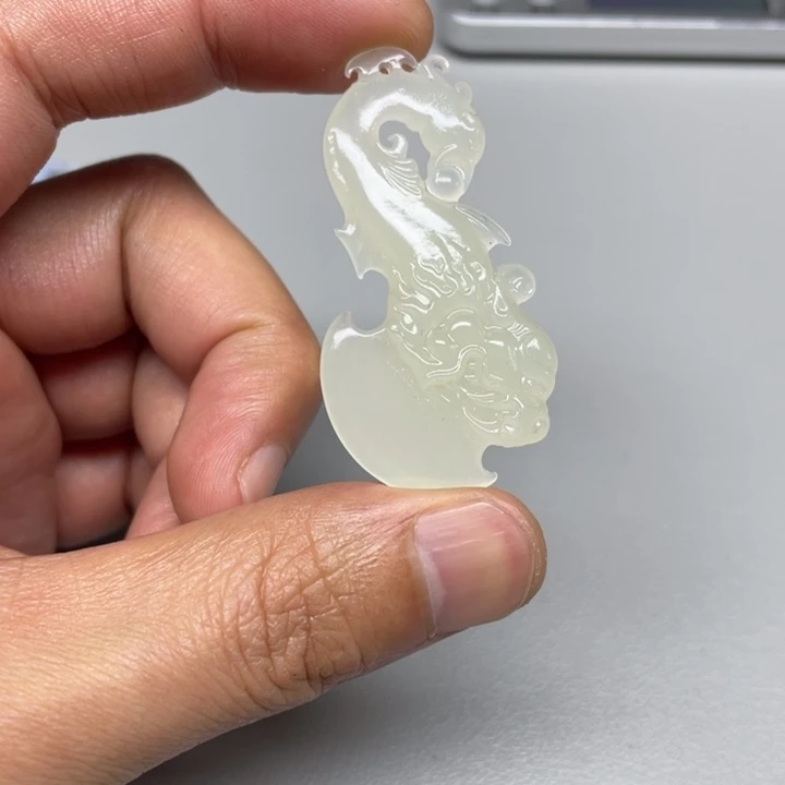 和田玉吊坠(不含链)未镶嵌龙*