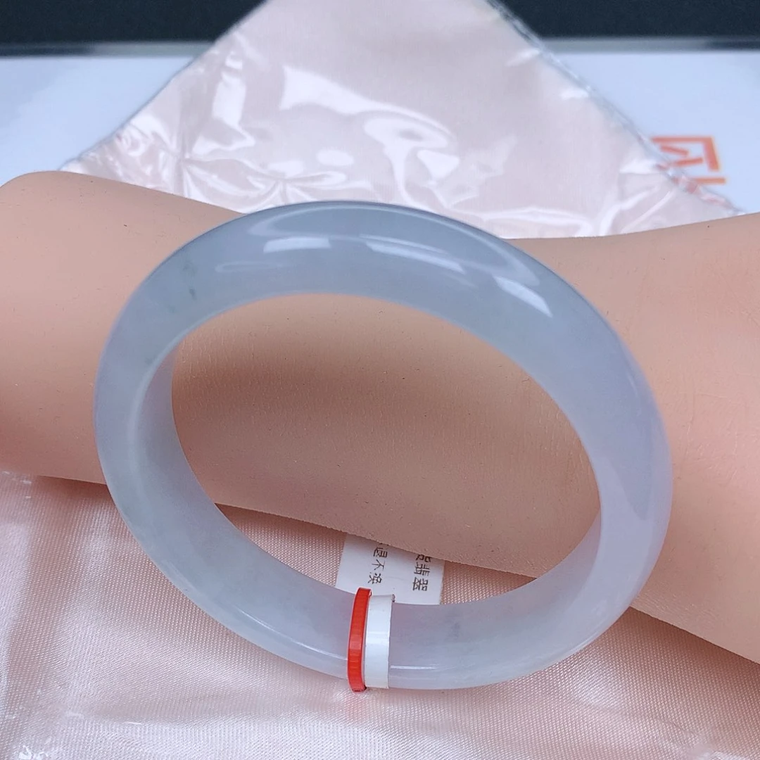 【闪购商品】未镶嵌手镯翡翠多****气，54