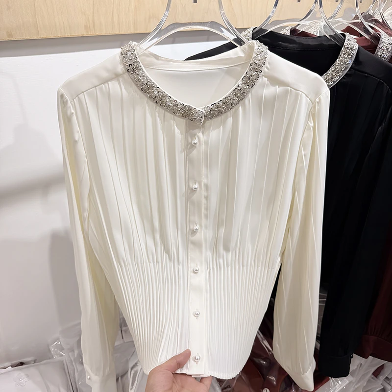 2025时尚新款气质圆领镶钻钉珠单排扣百褶纯色长袖雪纺衬衫女春季