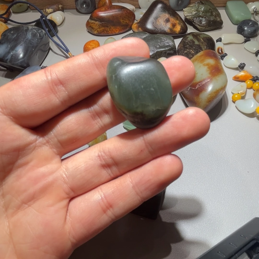 和田玉（子料）未镶嵌挂件