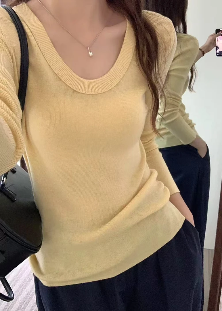 高品质U领美丽诺羊毛修身显瘦针织衫