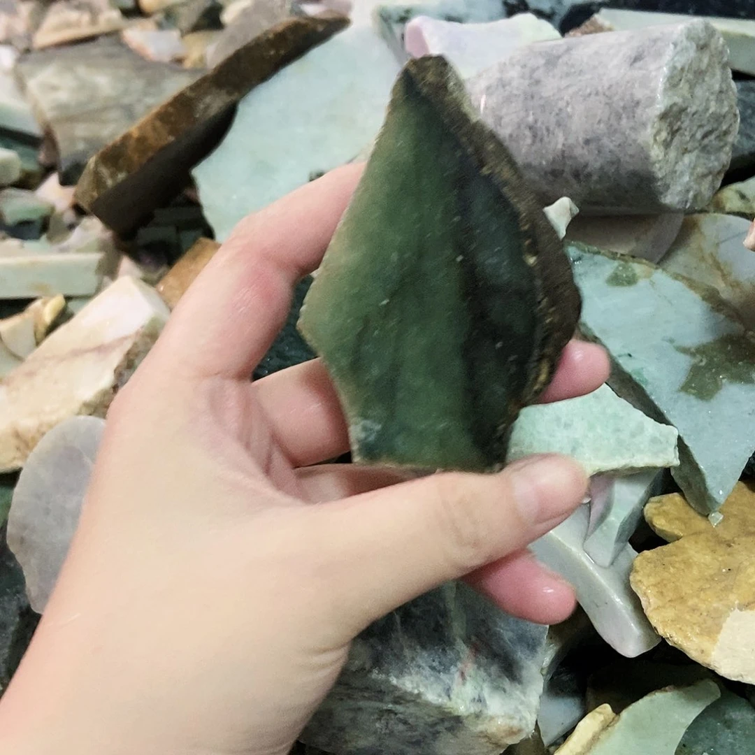 翡翠未镶嵌颈饰天然翡翠