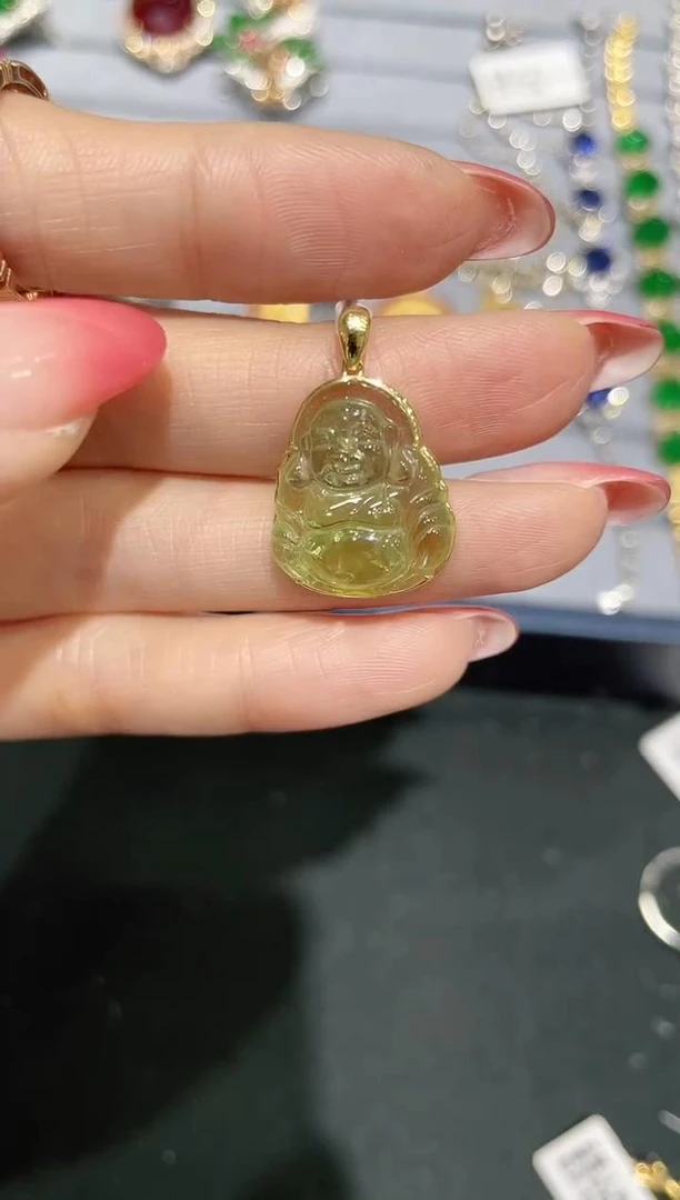 18K金镶嵌天然碧玺吊坠