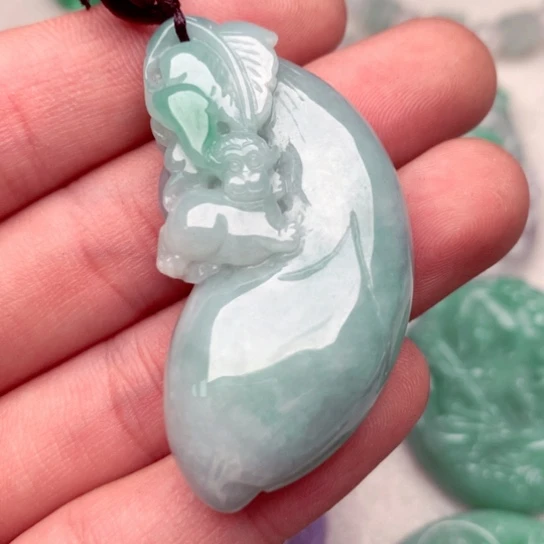 翡翠吊坠(不含链)未镶嵌