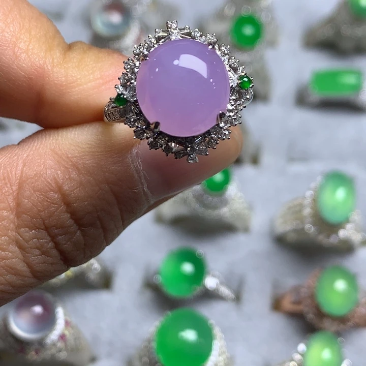 翡翠未镶嵌戒指金镶