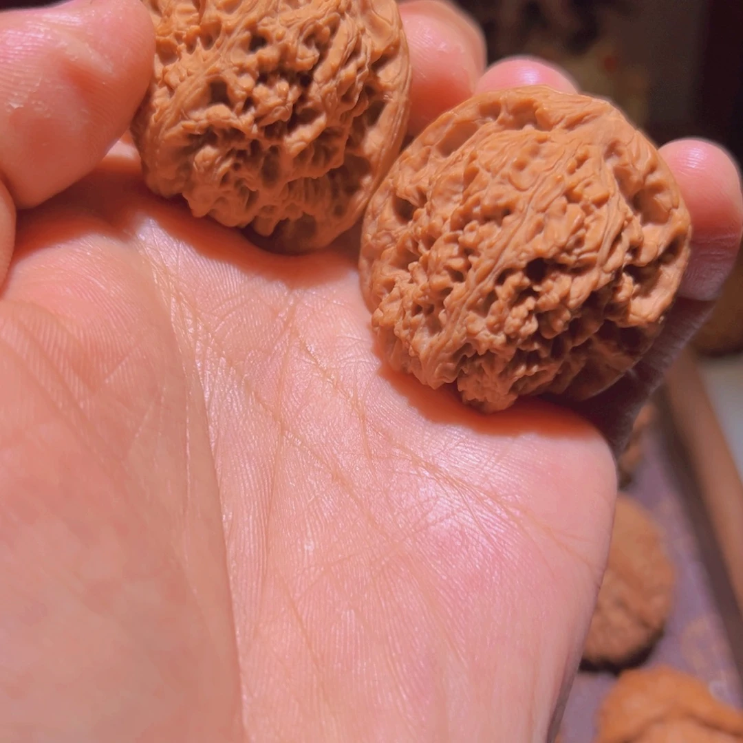 瑞麟文玩核桃南疆石