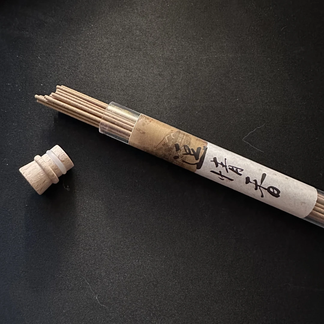 【珊木居】QT501 逗情枫祖古香10克装