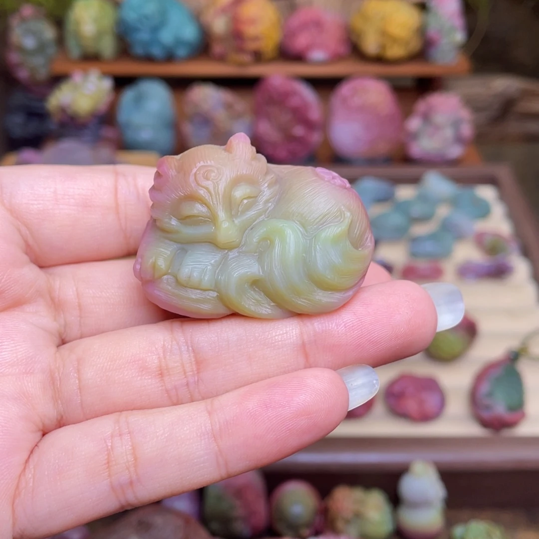 深***家玛瑙/玉髓未镶嵌吊坠(赠链)盐源玛瑙苏工九尾狐