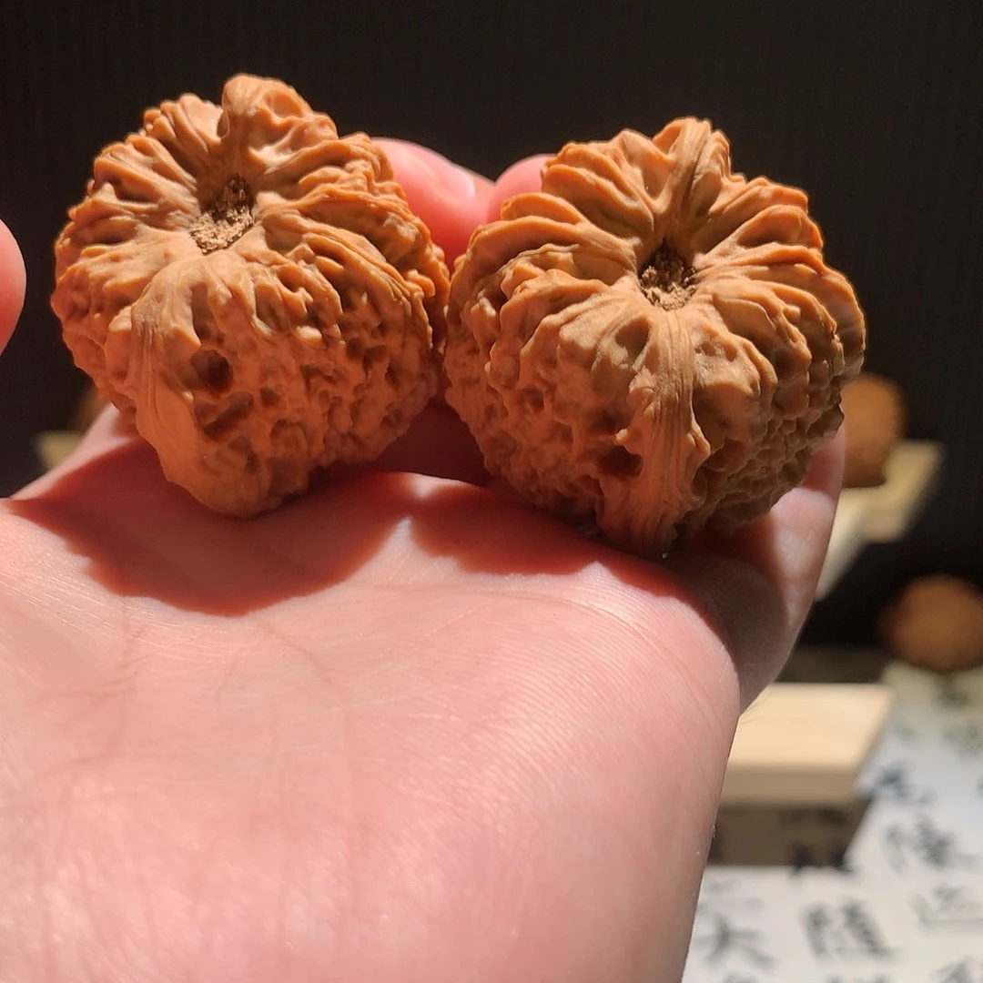 文玩核桃把件别***着40南疆