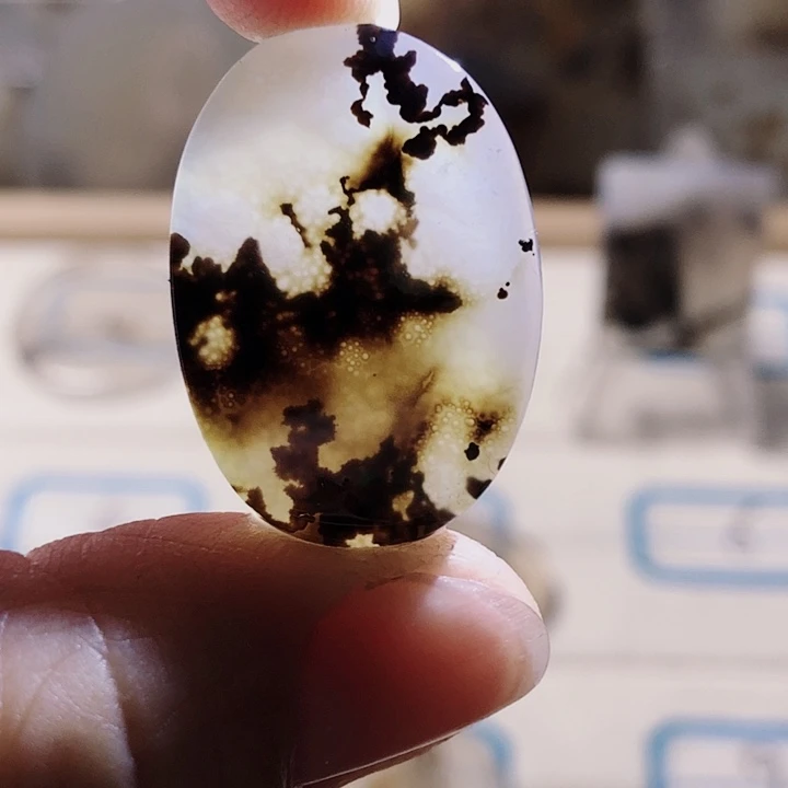 合金颈饰玛瑙/玉髓