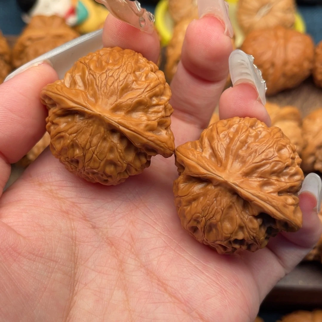 文玩核桃吊坠全品，满肉宫灯39