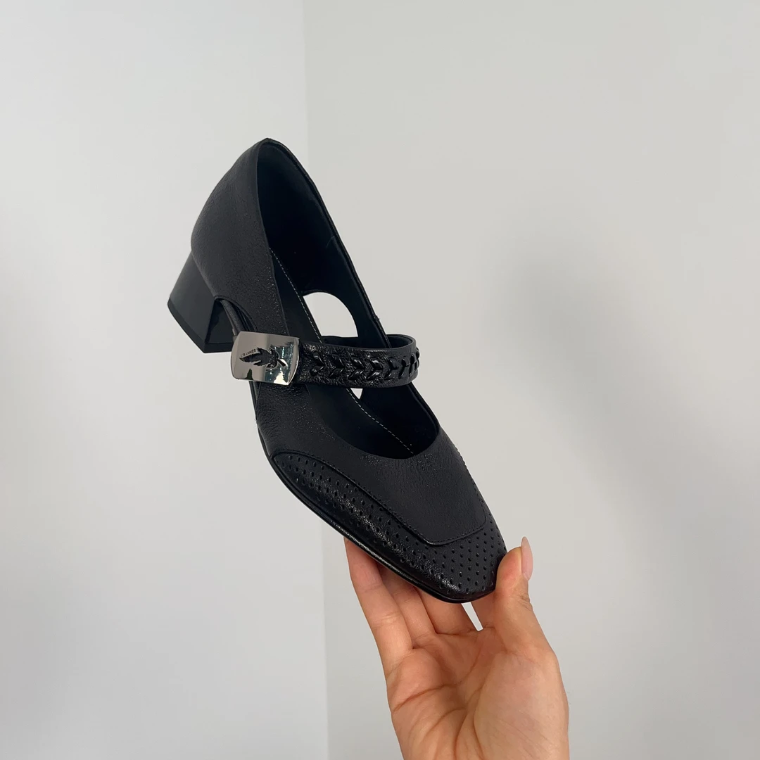 真皮平跟圆头内增高低跟格子透气单鞋高跟女鞋失序混搭风HK628