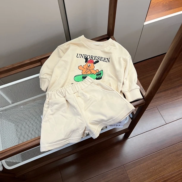 【编号Q767】qc2303-12-儿童卡通卫衣套装米白色-MGF