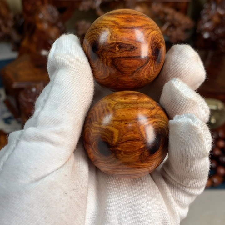 黄花梨/降香黄檀把件阿*里手把