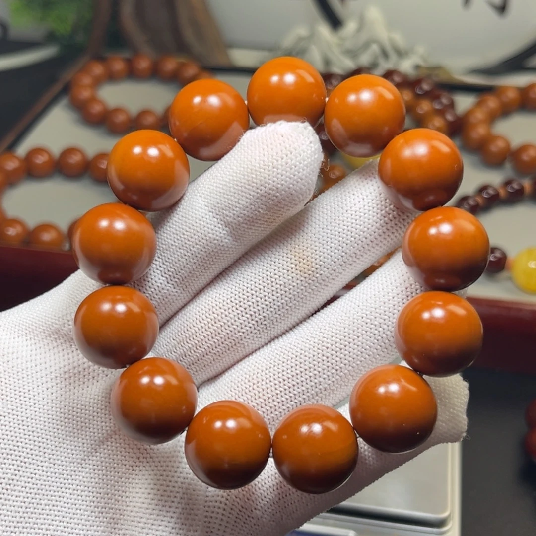 鑫***淼橄榄核吊坠1.73+树王精品铁核 小孔