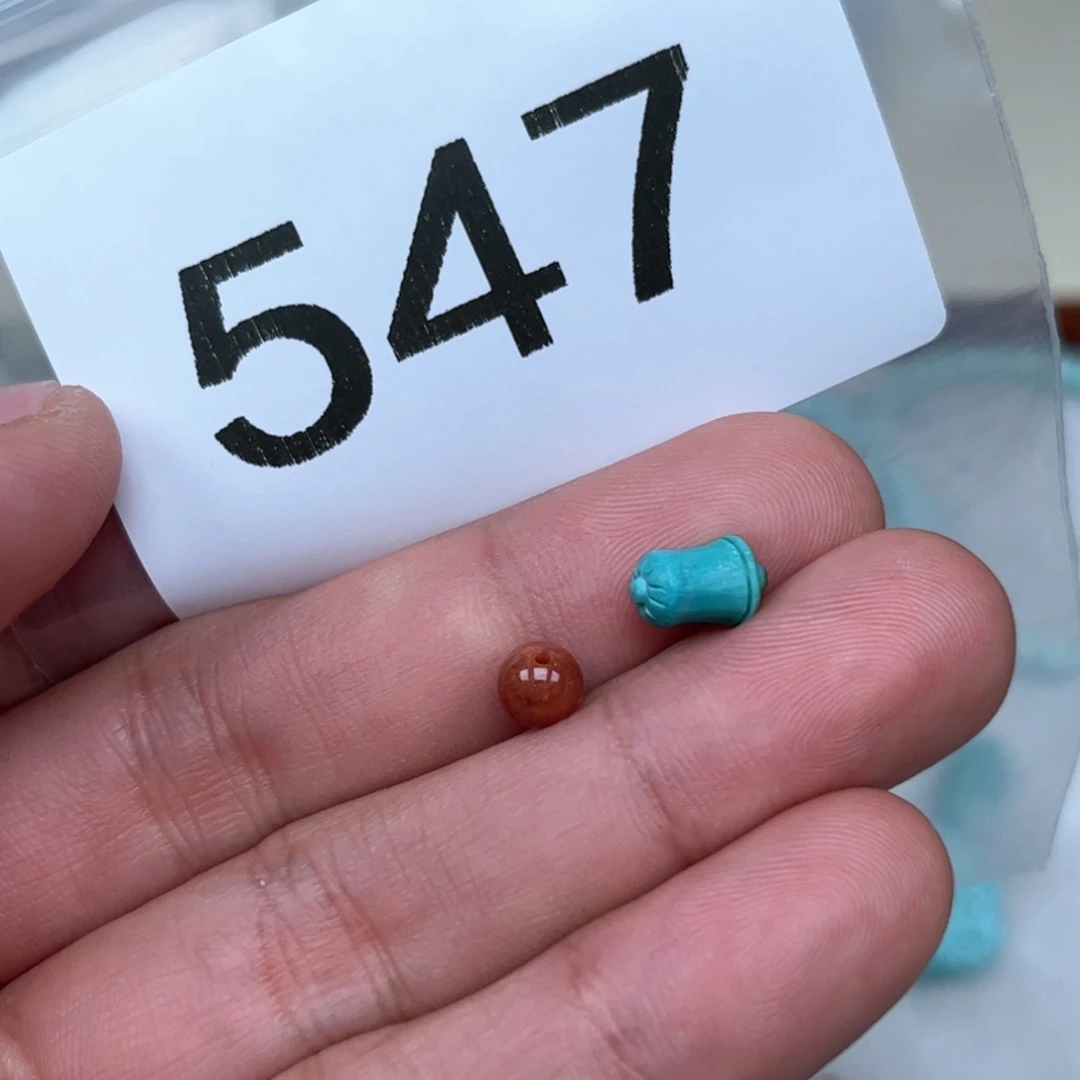 南红玛瑙未镶嵌珠宝奇石