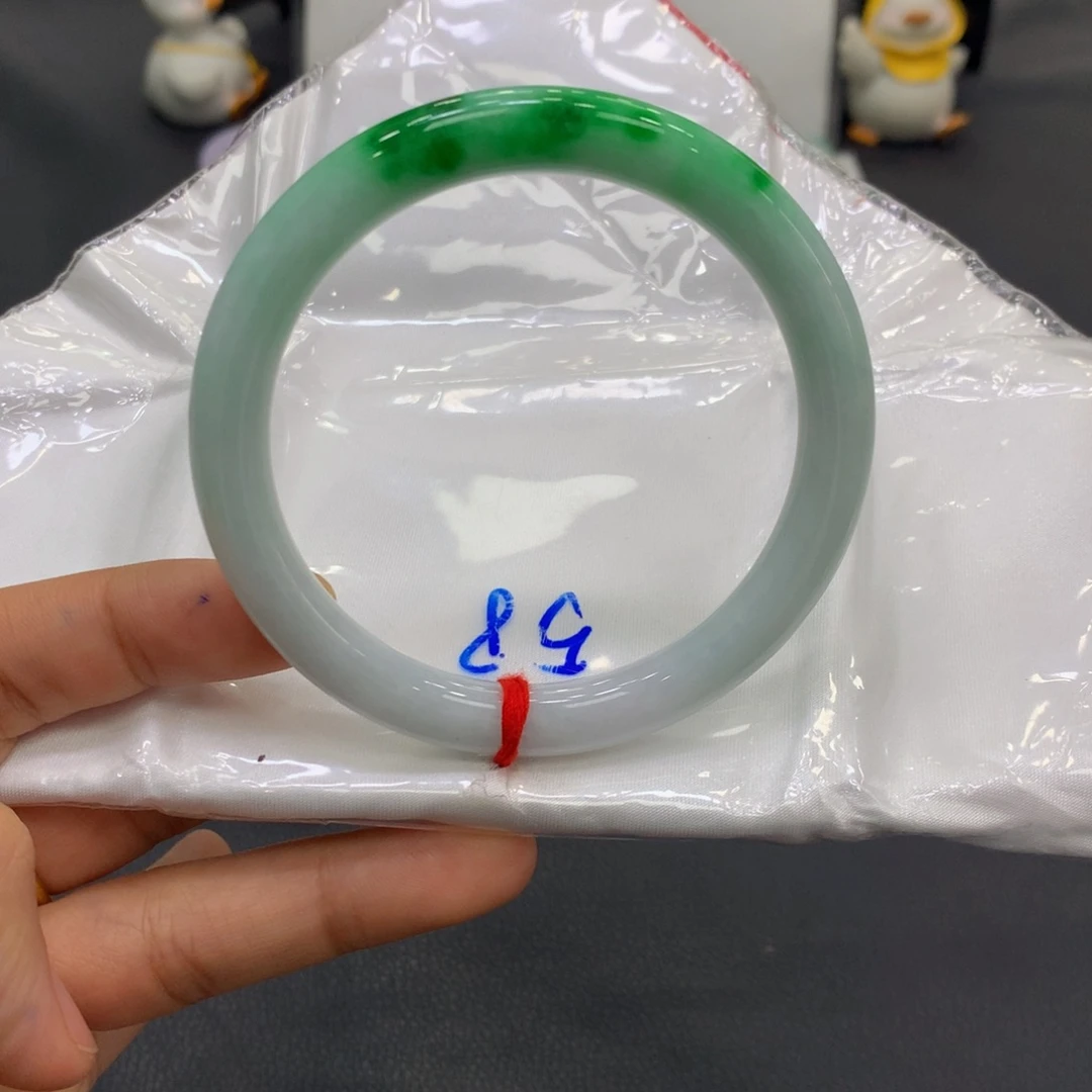 翡翠未镶嵌手镯翡翠41