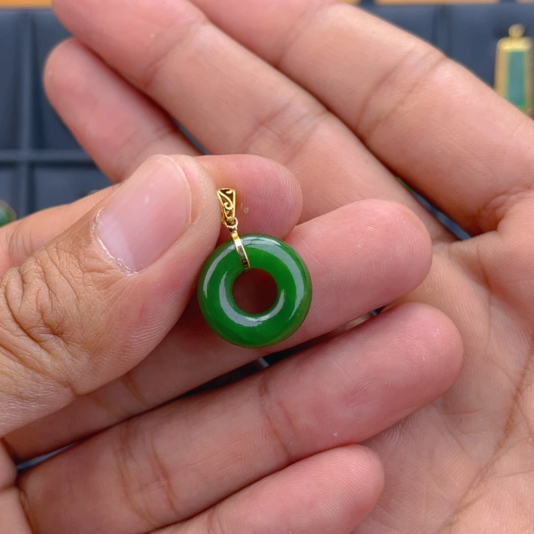 和田玉（碧玉）18K金镶嵌吊坠(不含链)甜甜圈吊坠