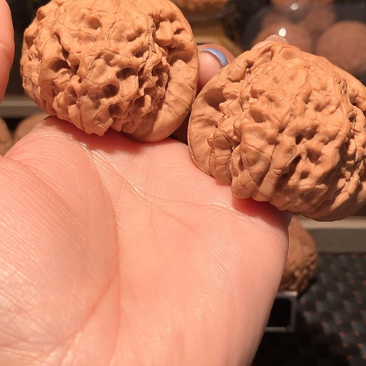 W***涛文玩核桃把件龙鼎