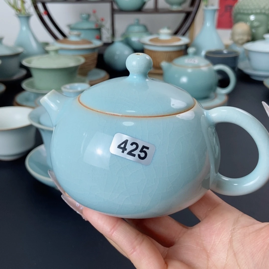 一**?微瑕天青手工西施壶425号