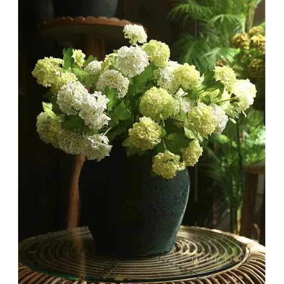 轻奢高端绣球花仿真花仿生木绣球卫生间装饰花卉桌面假花摆设插花