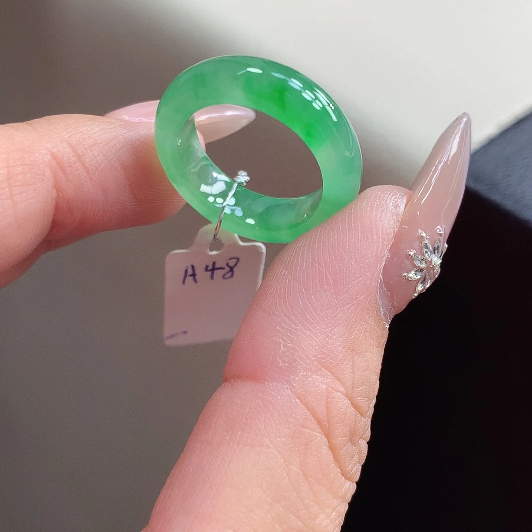 翡翠未镶嵌戒圈14号