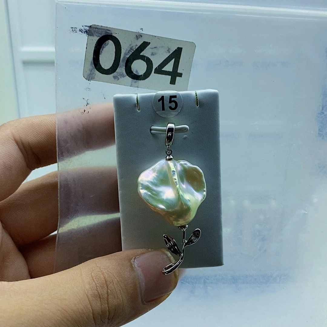 颈饰合金淡水珍珠