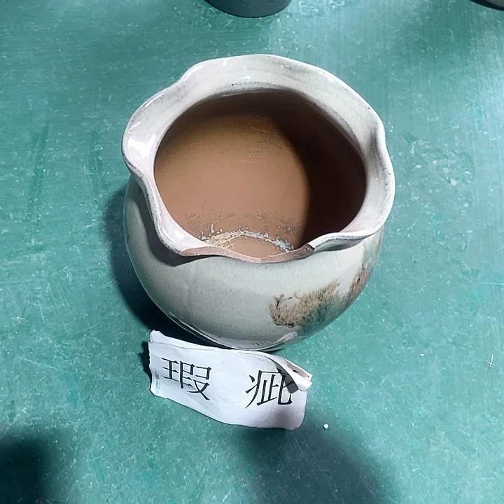 红陶口19。高21。。。。。