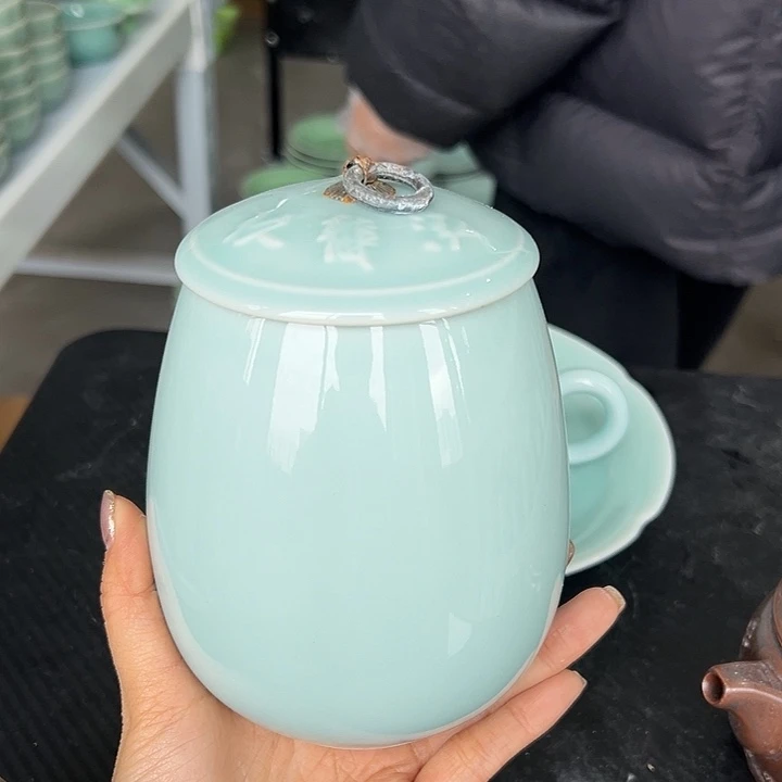 青瓷小米茶器龙泉青瓷