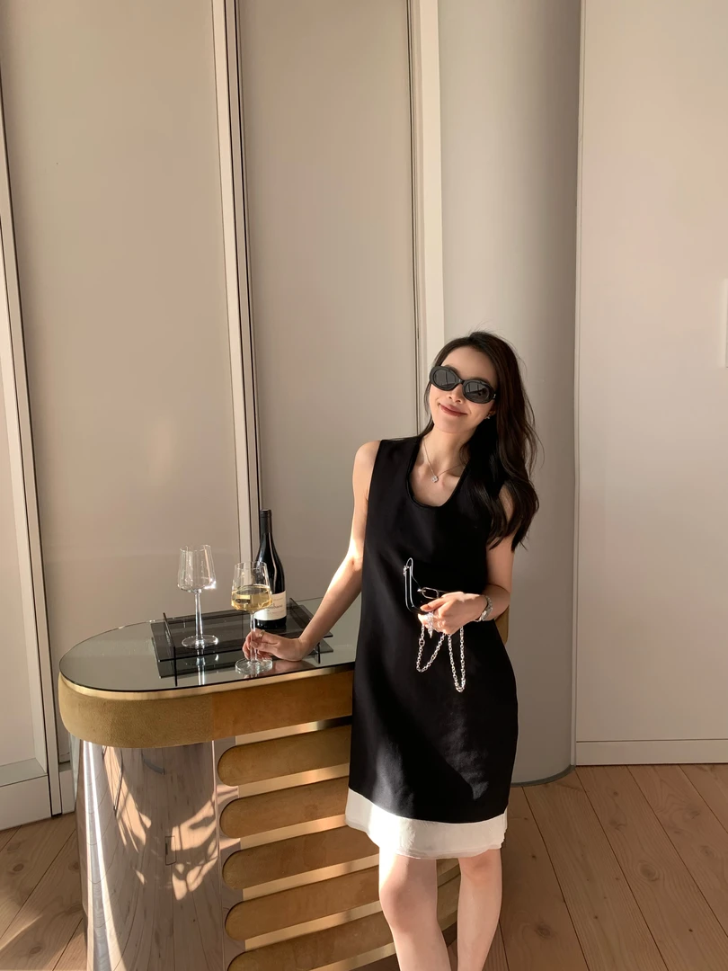 BIG WHITE REMADE“雅典韵味”羊毛醋酸天丝显瘦无袖连衣裙D5L364