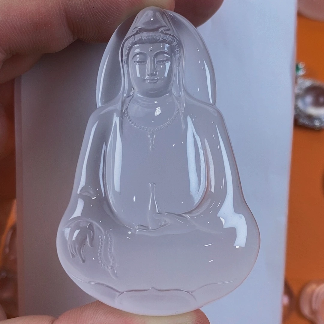 夕***。石英质玉未镶嵌吊坠(不含链)