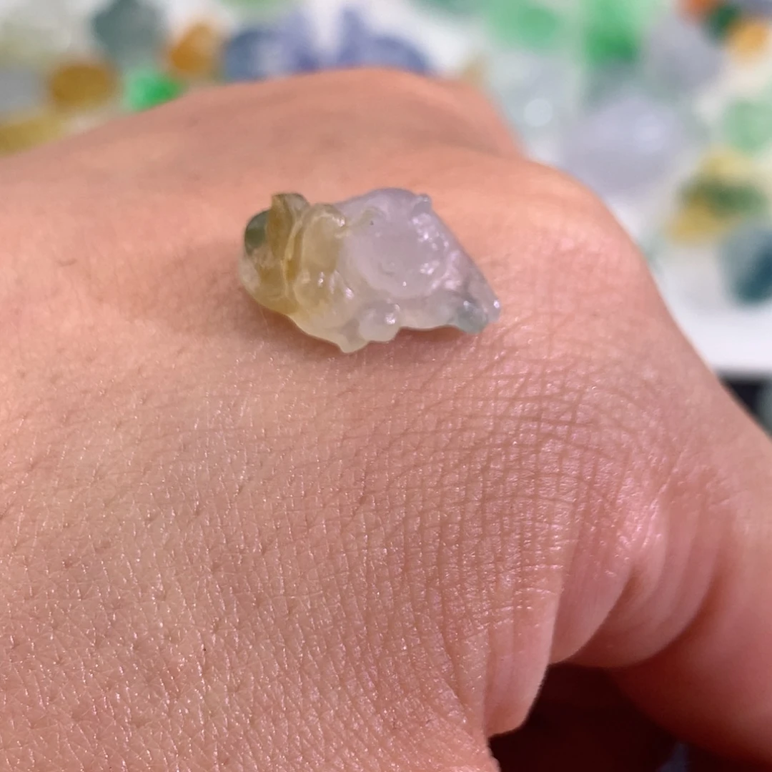 定制翡翠未镶嵌翡翠