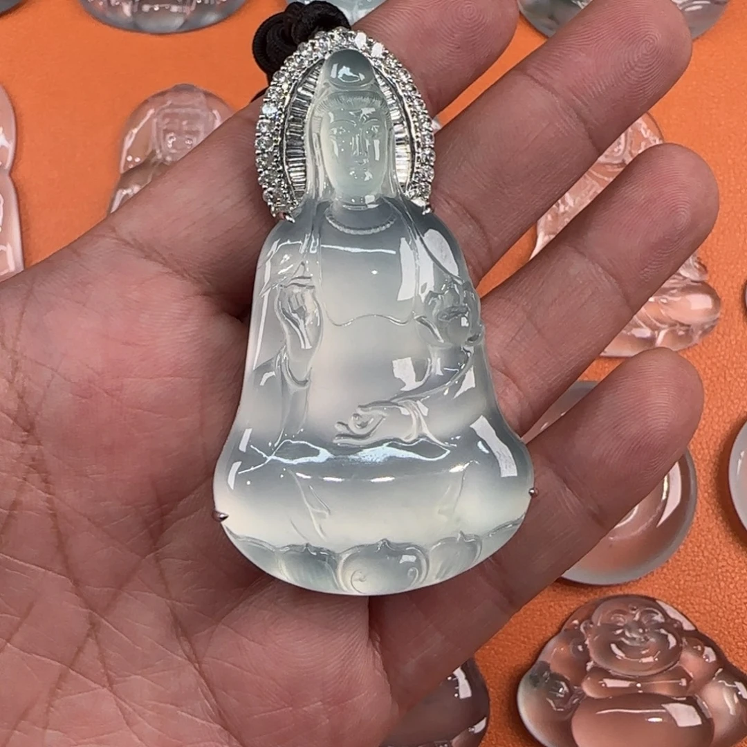 定制翡翠18K金镶嵌天然