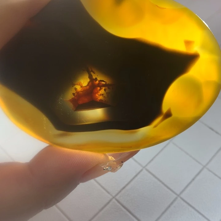 小***哥未镶嵌颈饰玛瑙/玉髓
