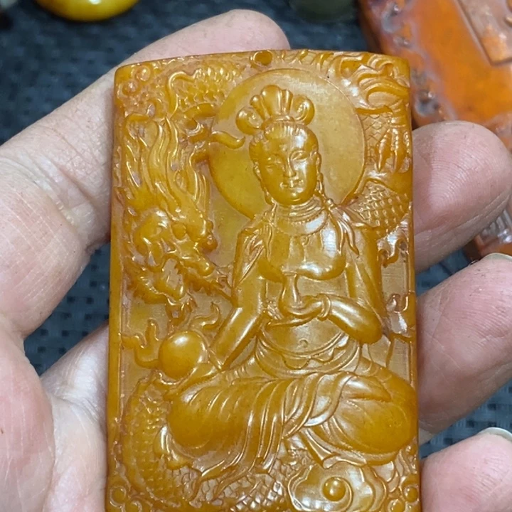滴血莲花菩提吊坠