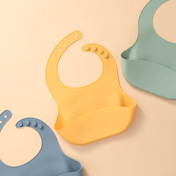 宝宝围兜防水围嘴儿童吃饭硅胶超软食饭兜婴儿口水兜小孩防脏神器