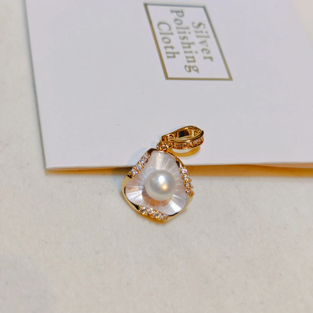 天然淡水珍珠荷叶万能扣吊坠气质轻奢时尚百搭小众简约颈饰挂件