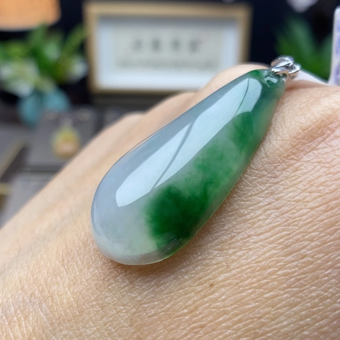 翡翠银S925镶嵌颈饰吊坠47
