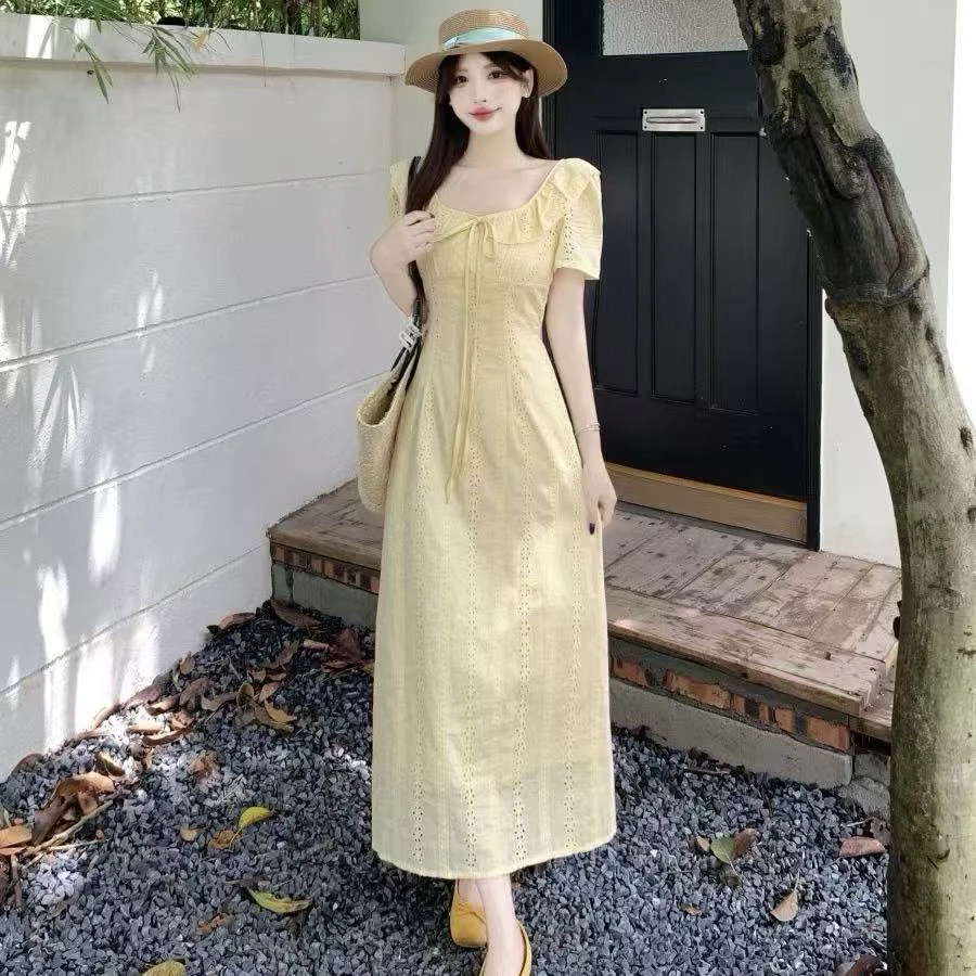 翩翩#YaoYao小个子浅黄色钩花纯棉连衣裙