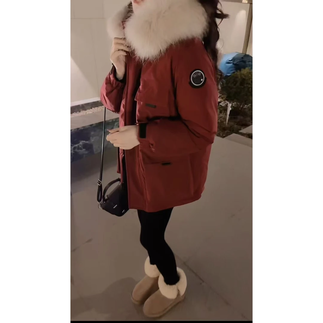 『 时尚雪季Q』简约设计百搭时尚高品质厚款羽绒服8802