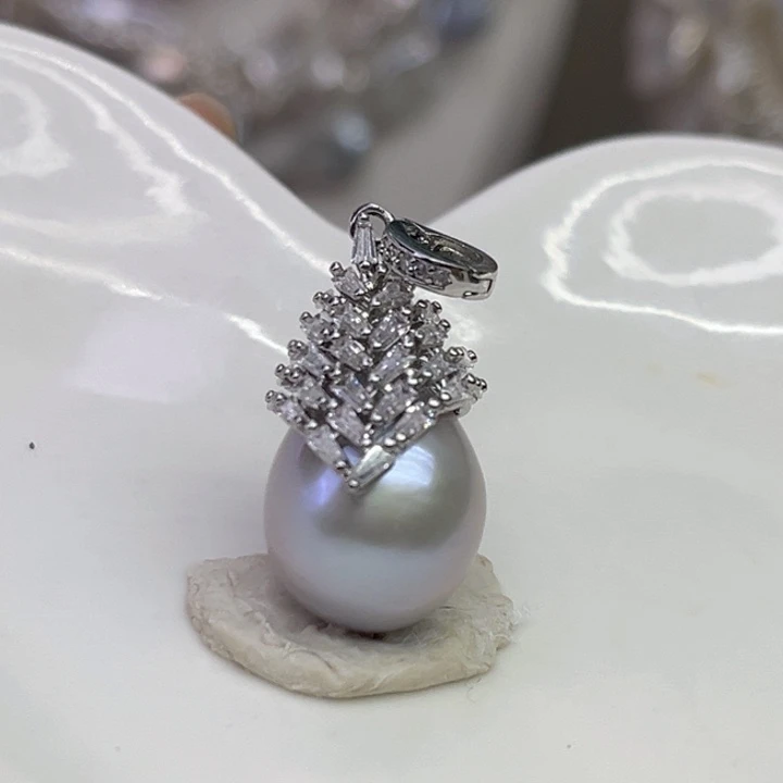 未镶嵌淡水珍珠吊坠(赠链)