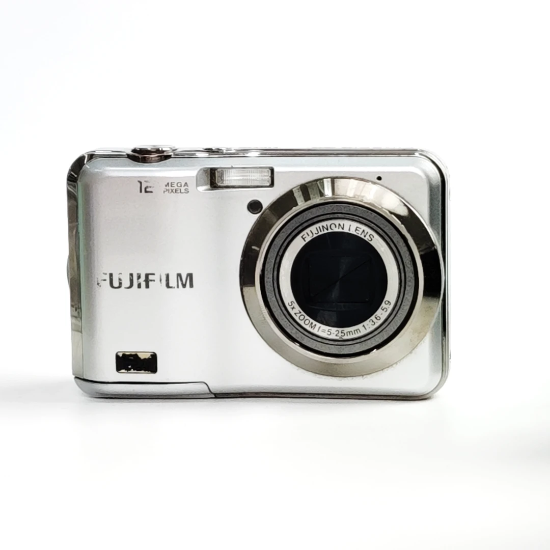 95新 Fujifilm/富士 ax205银色胶片感1220万像素5倍变焦数码相机