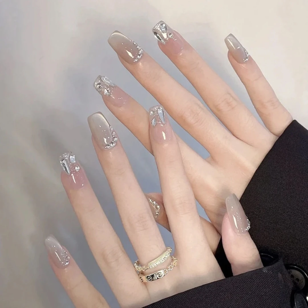 【懂小姐】纯手工气质裸色梯形穿戴式冰透爆闪美甲温柔猫眼美甲