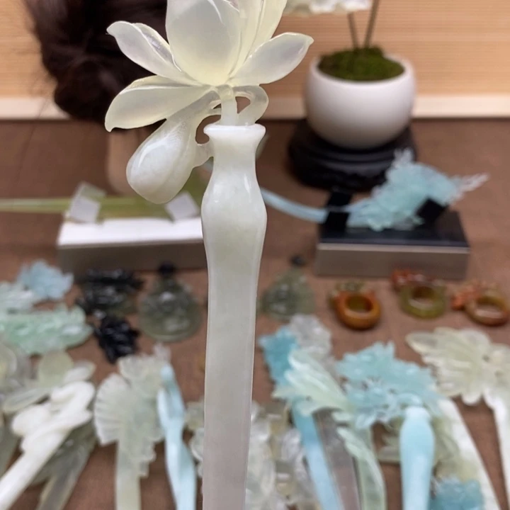 蛇纹石玉未镶嵌发簪